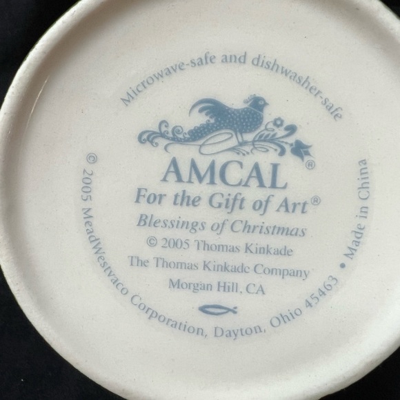 “Blessings of Christmas” Kinkade Mug. 14 oz. - Picture 5 of 8